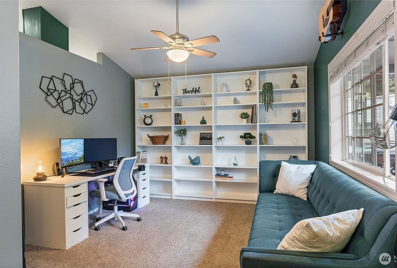 19721 47th Ave NE Arlington — kitchen / dining