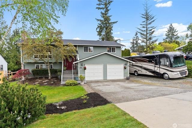 4611 76th Street SW exterior, Olympic Mountain view home in Mukilteo, WA