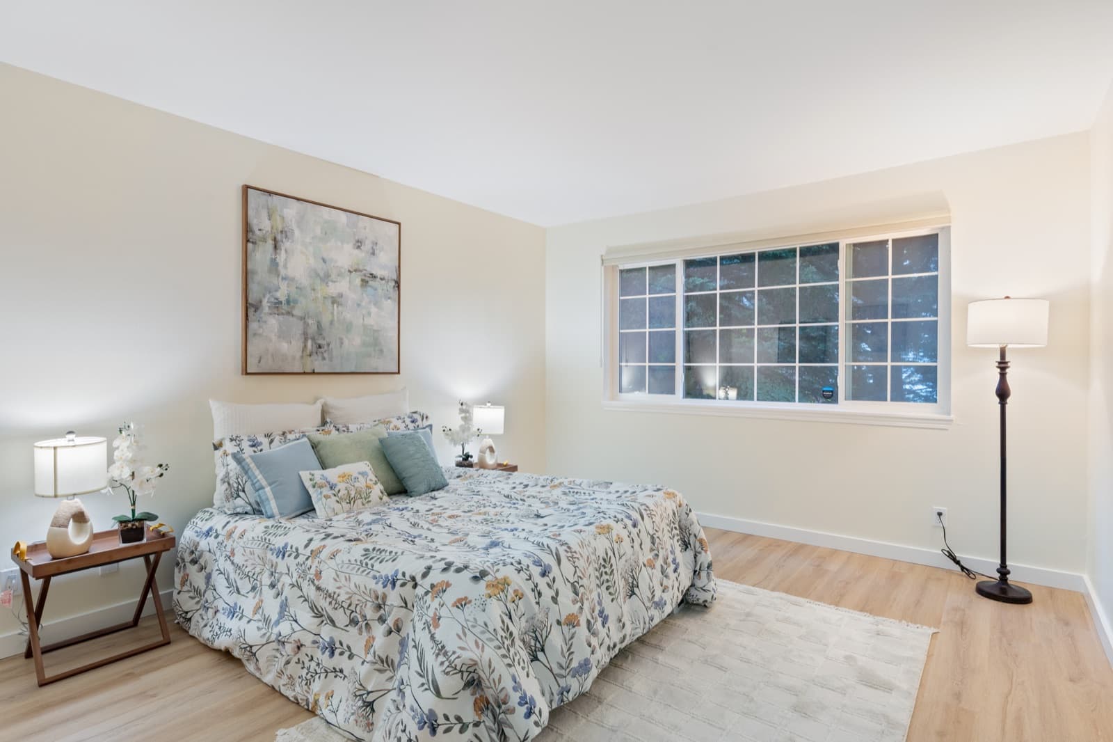 Primary bedroom with new LVP flooring at 11706 Admiralty Way Unit B, Everett